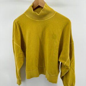 The North Face Women’s Mock Neck Sweatshirt | Mustard Yellow | Small